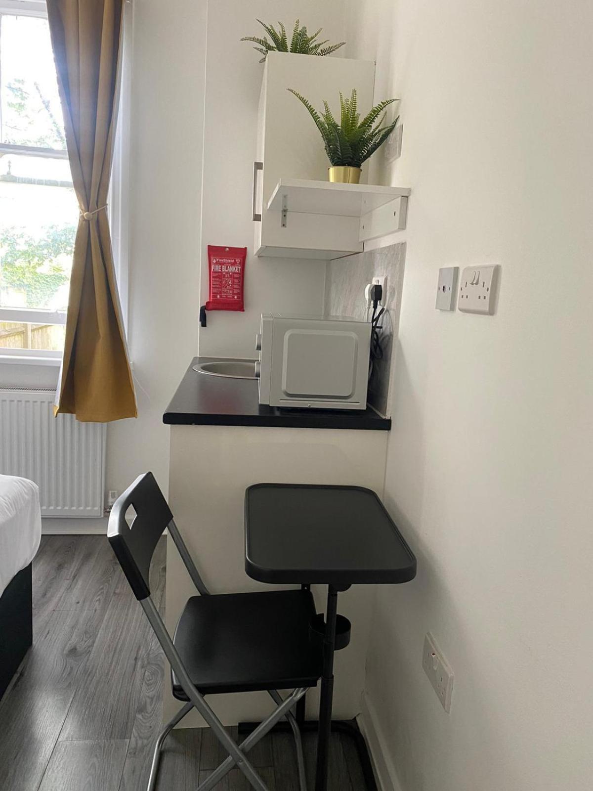 Waylen Street Suites 雷丁 客房 照片